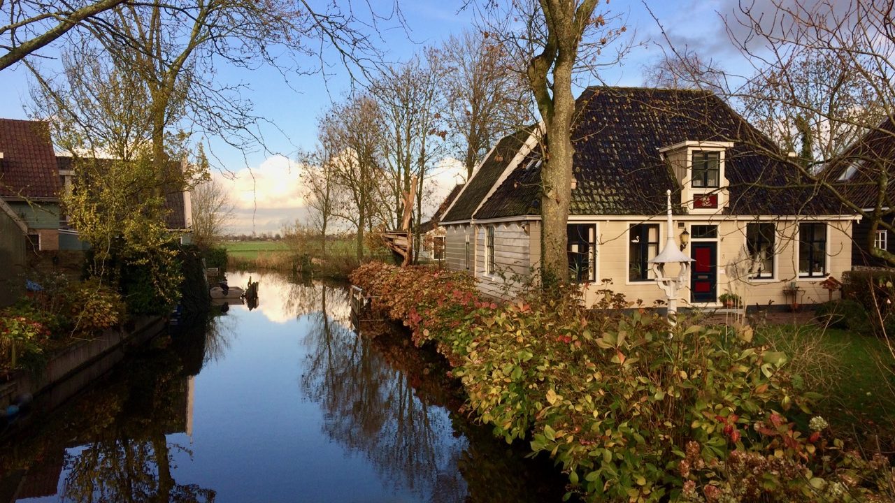 Broek in Waterland, the cleanest village